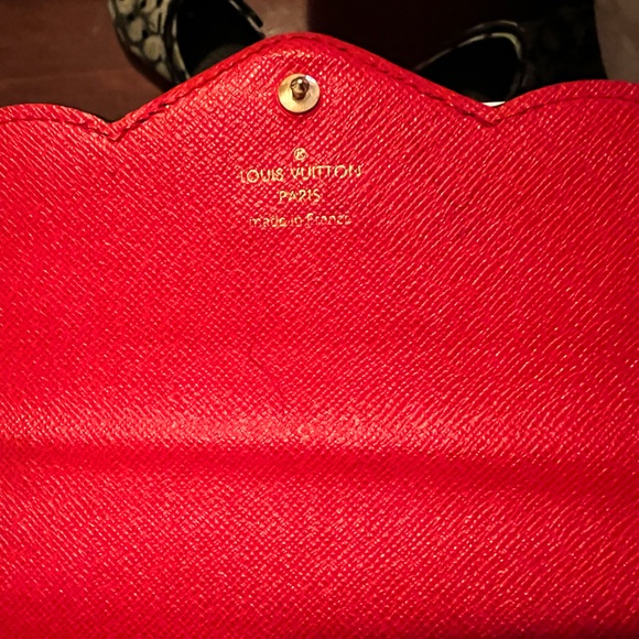 LOUIS VUITTON MONOGRAM SARA OWL WALLET - Picture 2 of 13